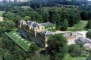Bed & Breakfast Chateau De Larroque 3*