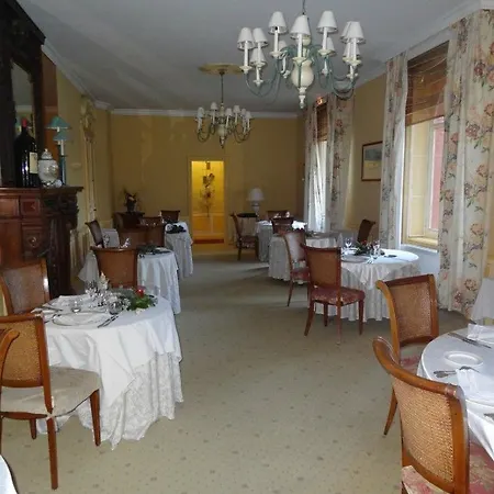 Chateau De Larroque 3* Gimont