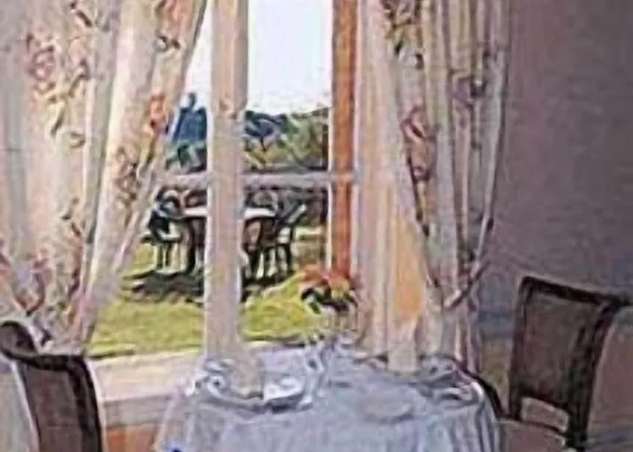 Chateau De Larroque 3* Gimont