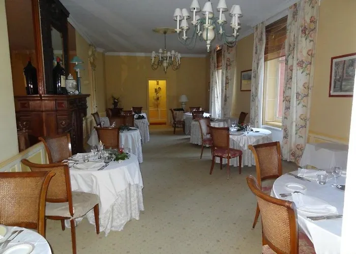 Chateau De Larroque 3* Gimont